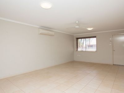 2 / 9-13 Dorrigo Loop, South Hedland