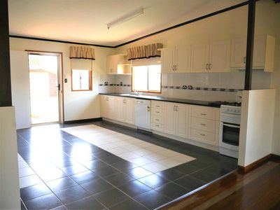 8 Short Street, Wooroolin