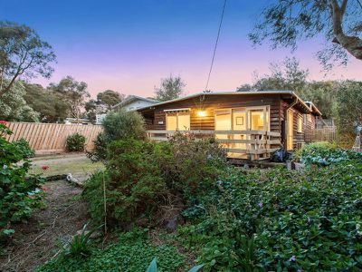 17 Roslyn Avenue, Rye