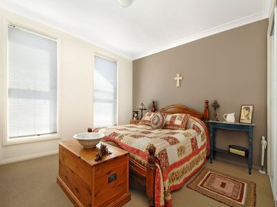 2 / 21 Deakin Street, Oak Flats