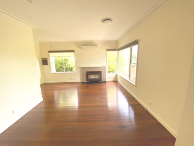16 Borlase Street, Yallambie