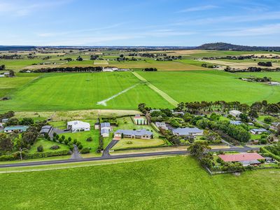 212 Wynham Road, Moorak