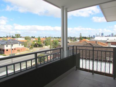 7 / 459 Charles Street, North Perth