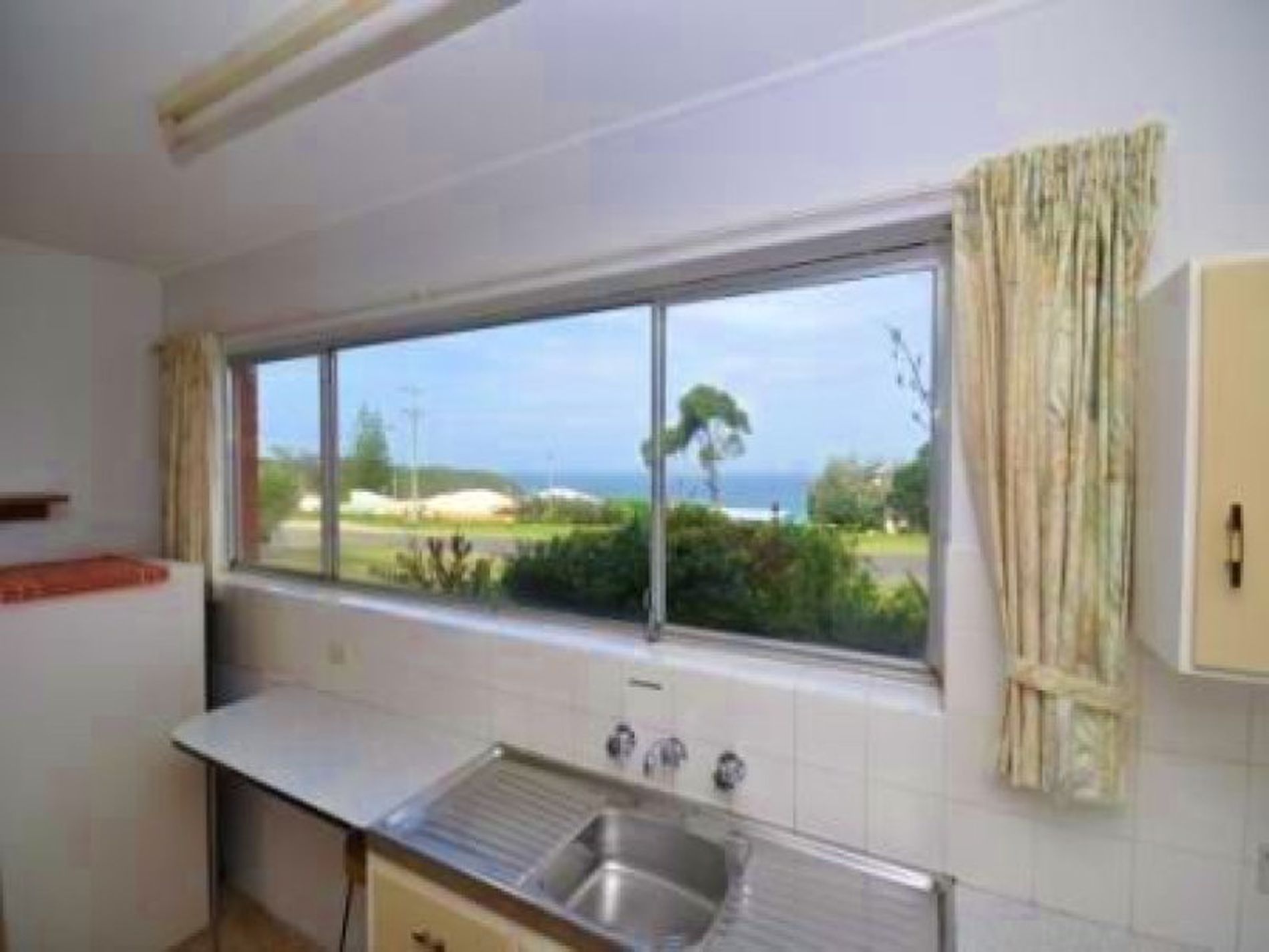 135 Mitchell Parade, Mollymook Beach