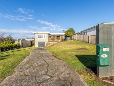 15 Kaka Road, Raumati Beach