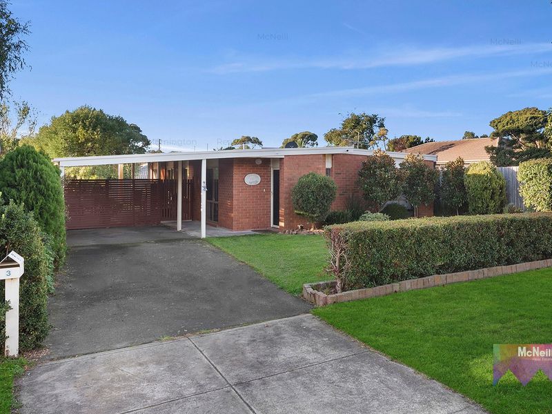3 Jeremy Court, Mornington