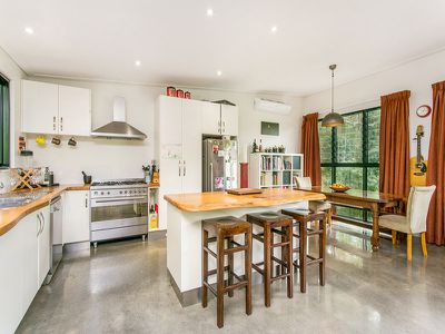 21 Mundurra Avenue, Ocean Shores