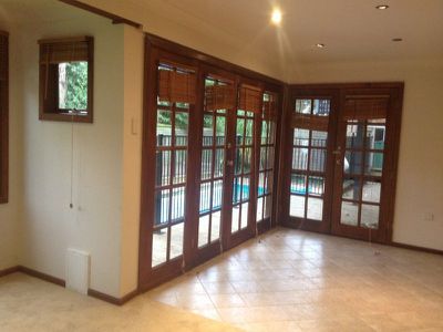 4 Aminya Place, Farmborough Heights