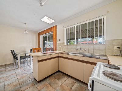 7 Crater Place, Rockingham