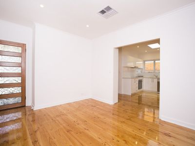 2 / 122 Railway Terrace, Ascot Park