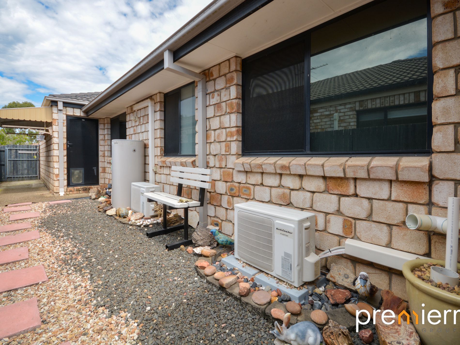 33 Collins Street, Collingwood Park