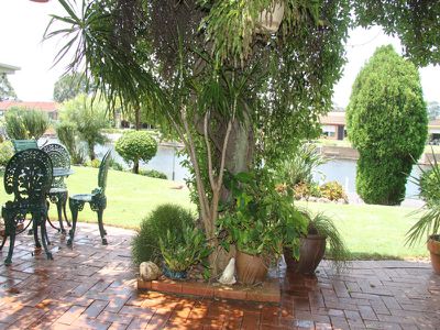 4 Sirius Key, Forster