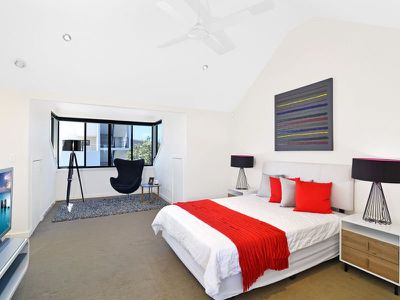 25 / 9-19 Myrtle Street, Botany