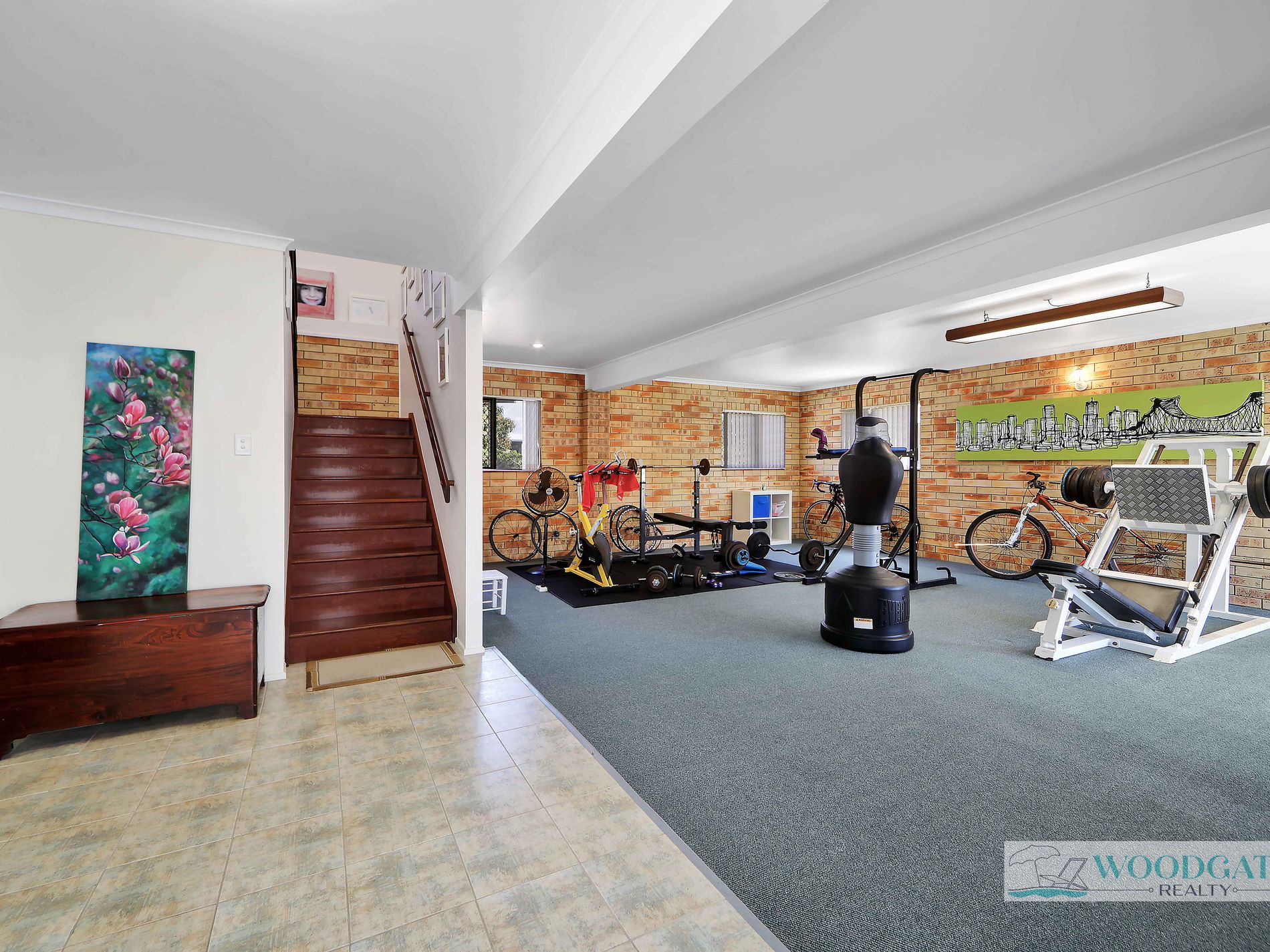 101 Esplanade, Woodgate