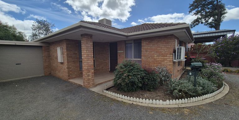 4 / 9 Hart Street , Euroa
