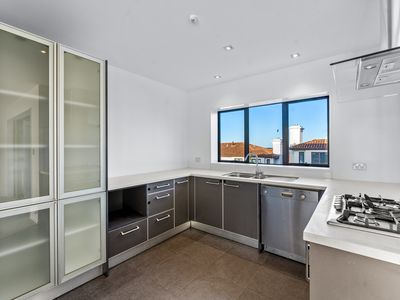 2/11 Hatfield Place, Albany