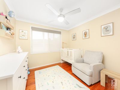 5 Kathryn Close, Kanwal