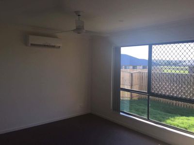 148 Todd Road, Lawnton