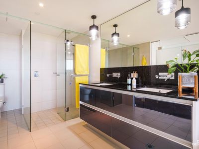 1805 / 96 Bow River Crescent, Burswood