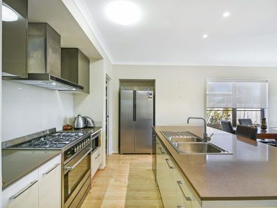 47 Great Keppel Crescent, Mountain Creek