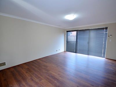 9 / 22 James Street, Cannington