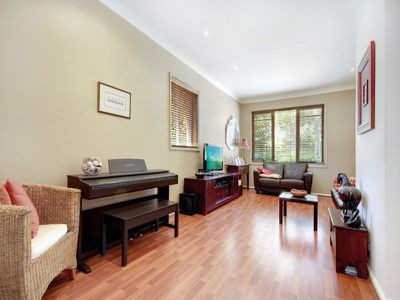 182 Lakeview Parade, Primbee