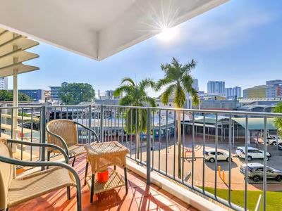 201 / 90 Esplanade, Darwin City