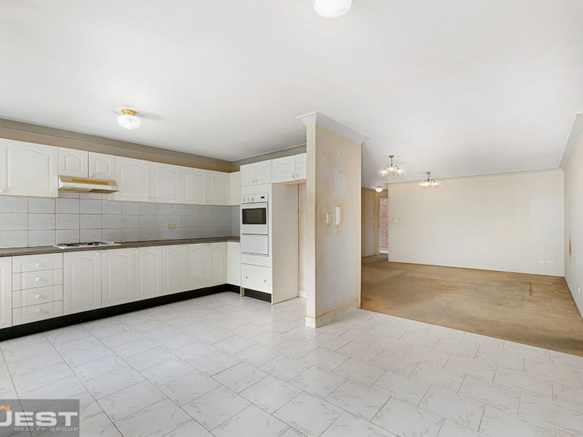 2 / 9 Sir Joseph Banks Street, Bankstown