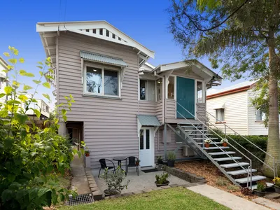 Room 5 / 188 Old Cleveland Road, Coorparoo