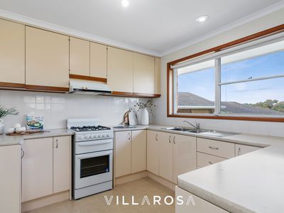 1 / 12 Duggan Court, Highton