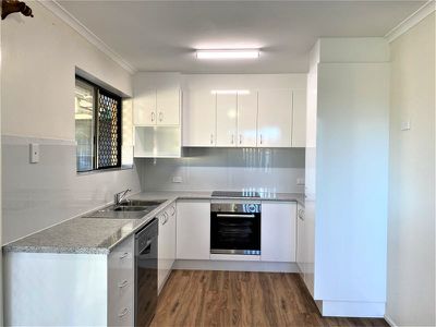 10 Pyeworth Place, Rochedale South