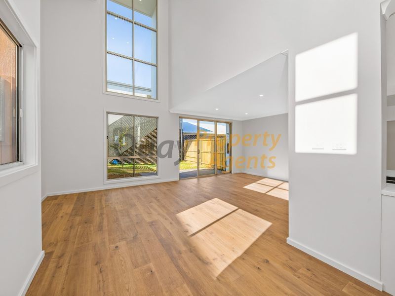 54A Curlewis Street, Gledswood Hills