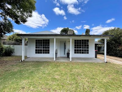 49 Palaroo Street, Swan Hill