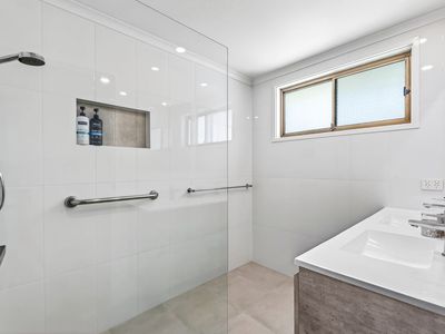 1 / 18 Jacaranda Avenue, Tweed Heads West