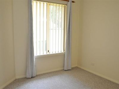 1 / 51 Johnson Street, Forbes