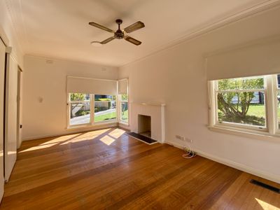 14 Maroondah Road, Ashwood