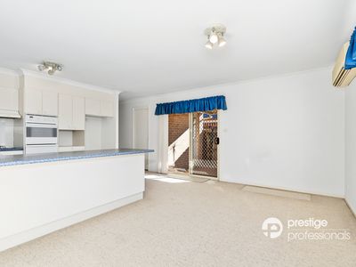 11 Woolmers Court, Wattle Grove