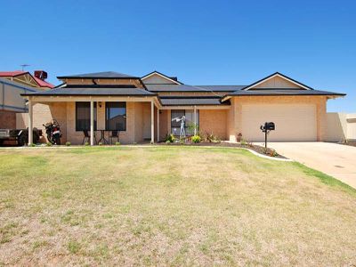 4 Pirring Way, Kalgoorlie