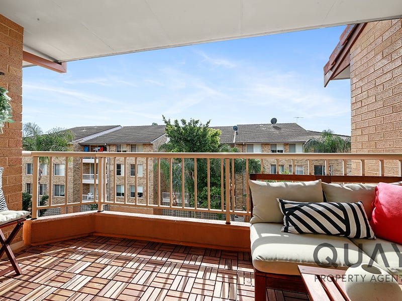 11 / 12 Frank Oliveri Drive, Chipping Norton