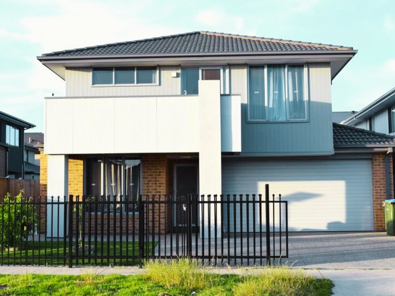 Real Estate Agent Truganina Surge Realty