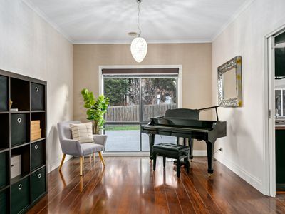 51 McCubbin Drive, Taylors Lakes
