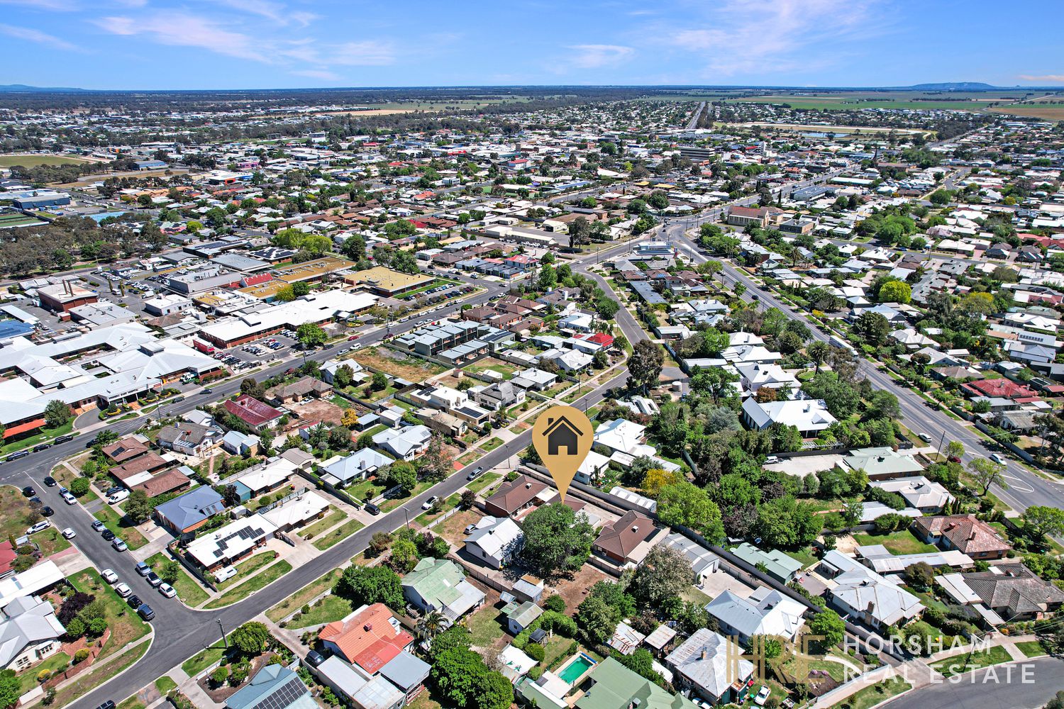 2 / 5 George Street, Horsham