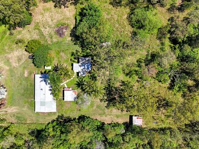 345 Midge Point Road, Bloomsbury