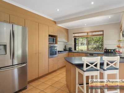 31 Clearview Drive, Glass House Mountains