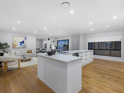 21 Feathertail Place, Gumdale