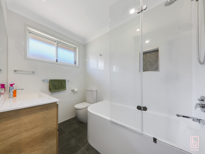 11 Fourth Avenue, Toukley