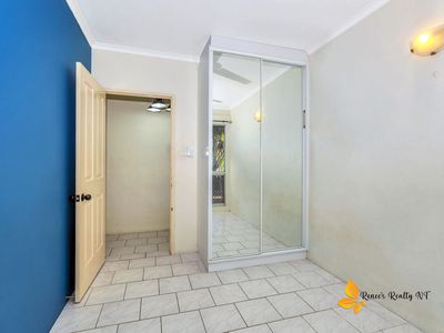 36 Moulden Terrace, Moulden