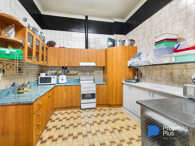 50 High Street, Wedderburn