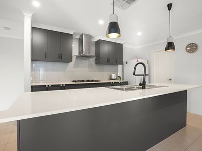 11 Parkville Boulevard, Baldivis