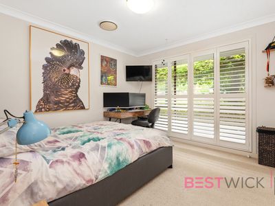 11 Dunrossil Crescent, West Bathurst